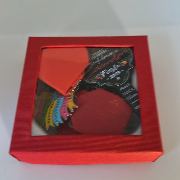 Fiesta metals - Picture 2 of 2